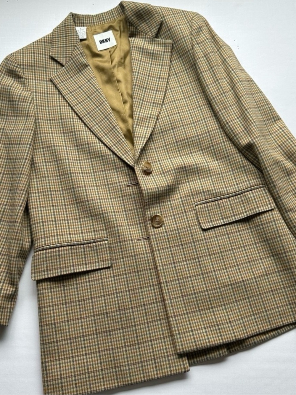 DKNY Tan Glen Plaid Sport Coat with Subtle Blue Check